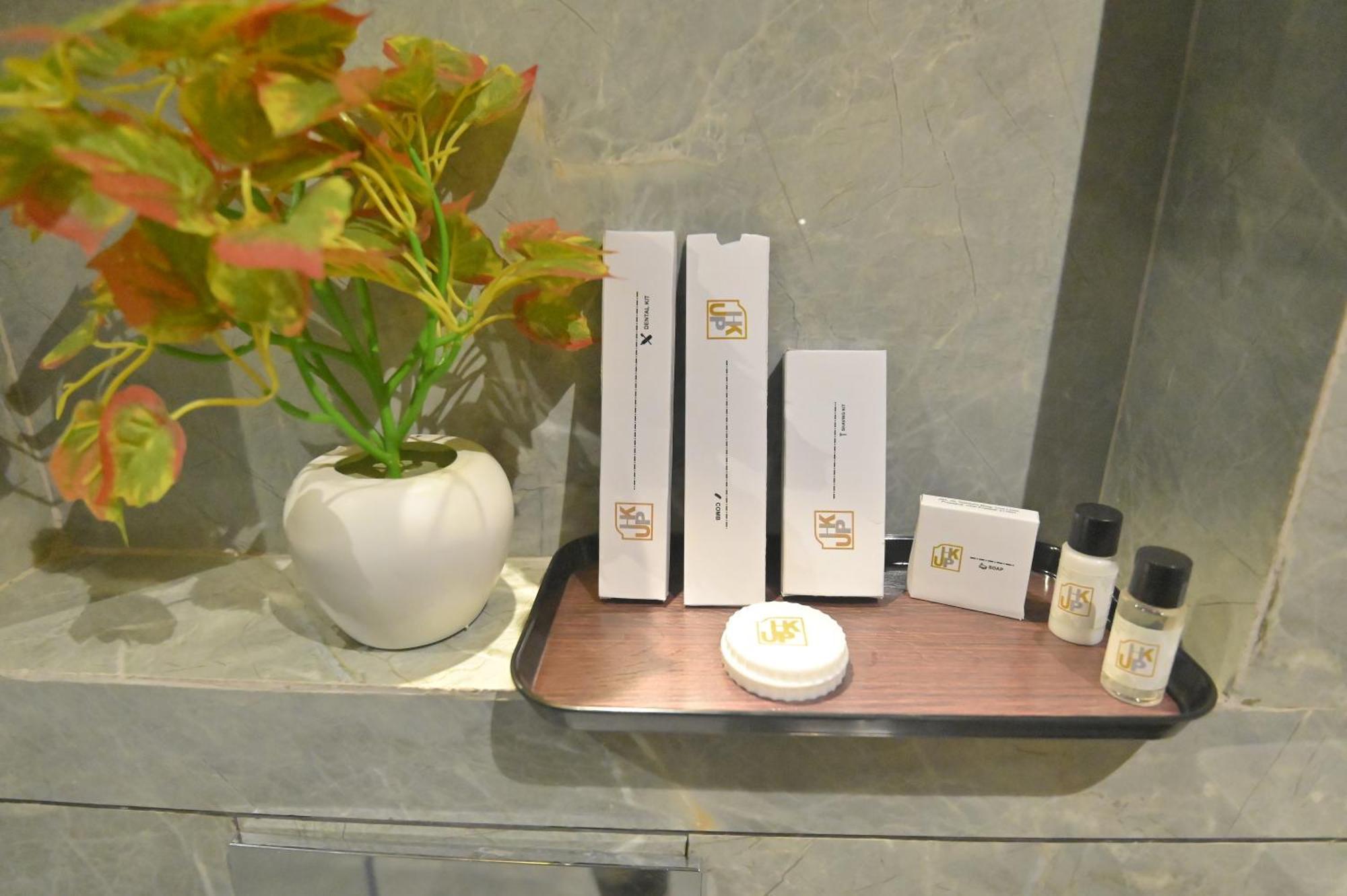 Hotel Jk Palace Prayagraj Bagian luar foto